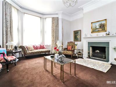 SITTING ROOM